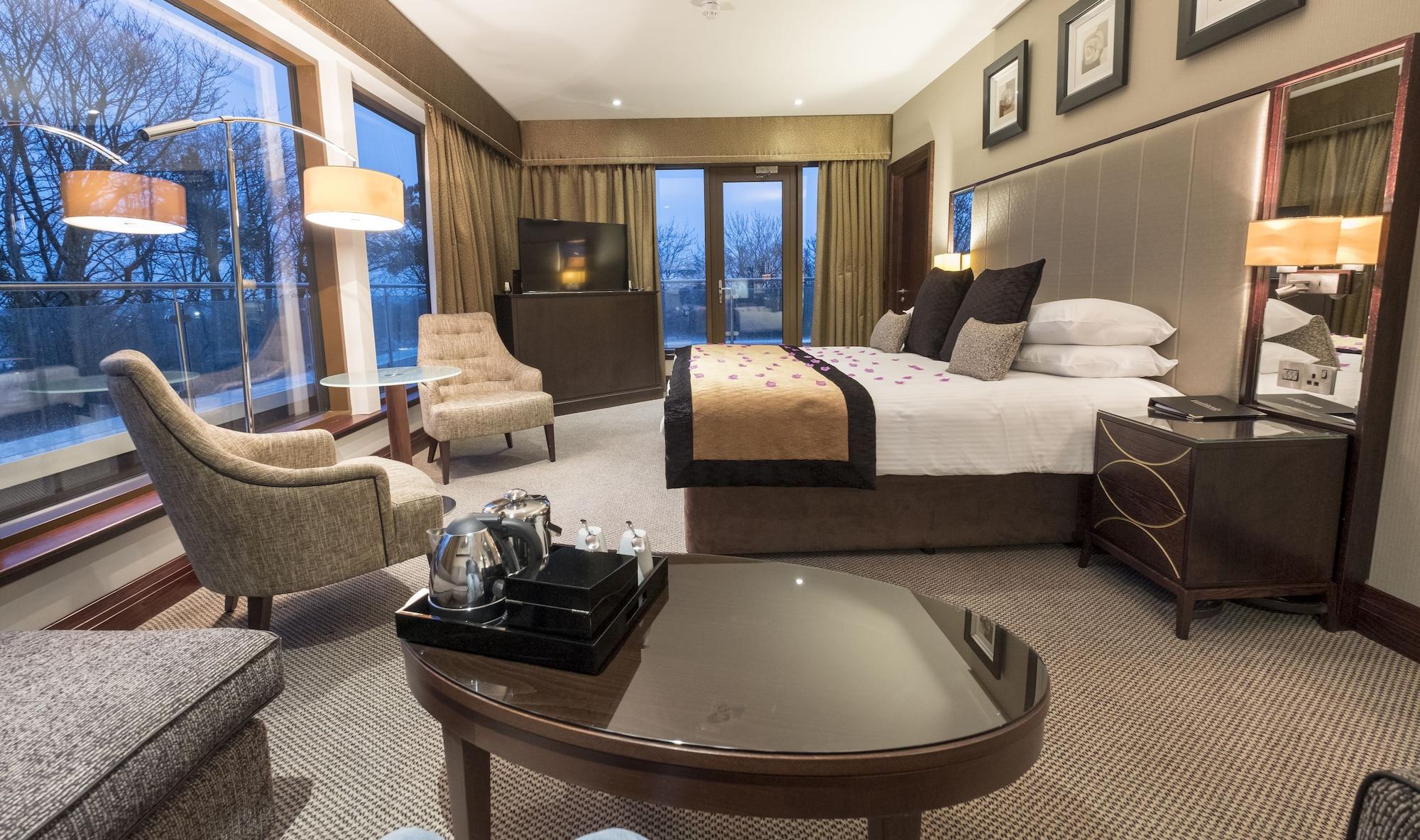 Parklands Hotel & Country Club Ньютон-Мернс Екстер'єр фото