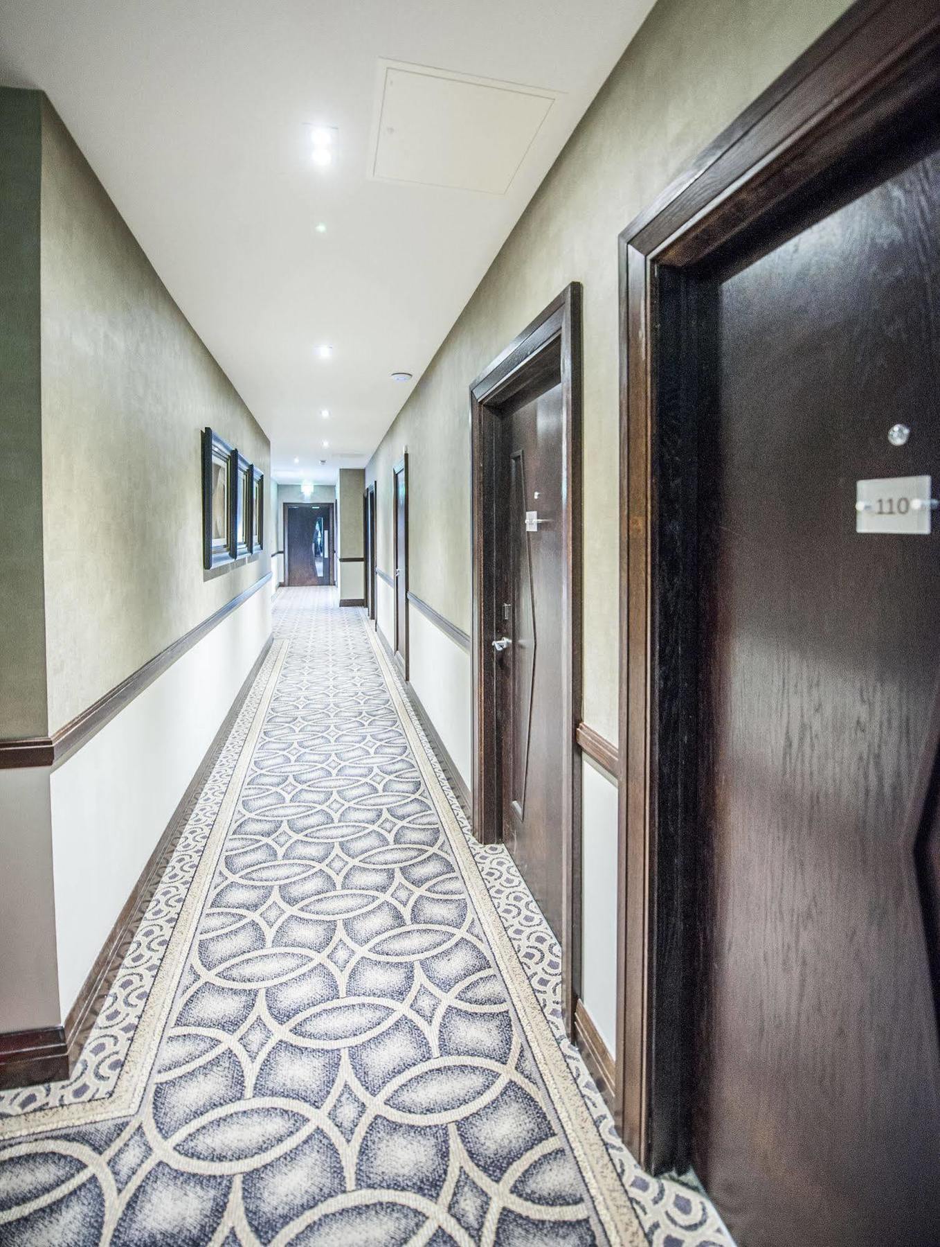 Parklands Hotel & Country Club Ньютон-Мернс Екстер'єр фото